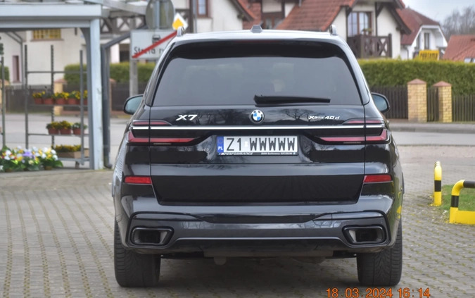 BMW X7 cena 485000 przebieg: 30000, rok produkcji 2022 z Trzebiatów małe 67